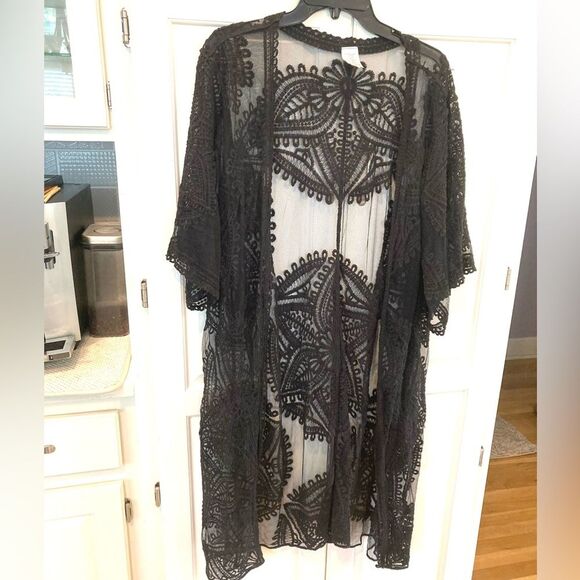 Embroidered Short Sleeve Whimsey Long Coverup - Picture 2 of 8